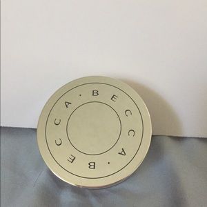 BECCA Hydra-Mist Powder